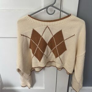 Stradivarius Cream and Brown Crewneck cropped Argyle Sweater